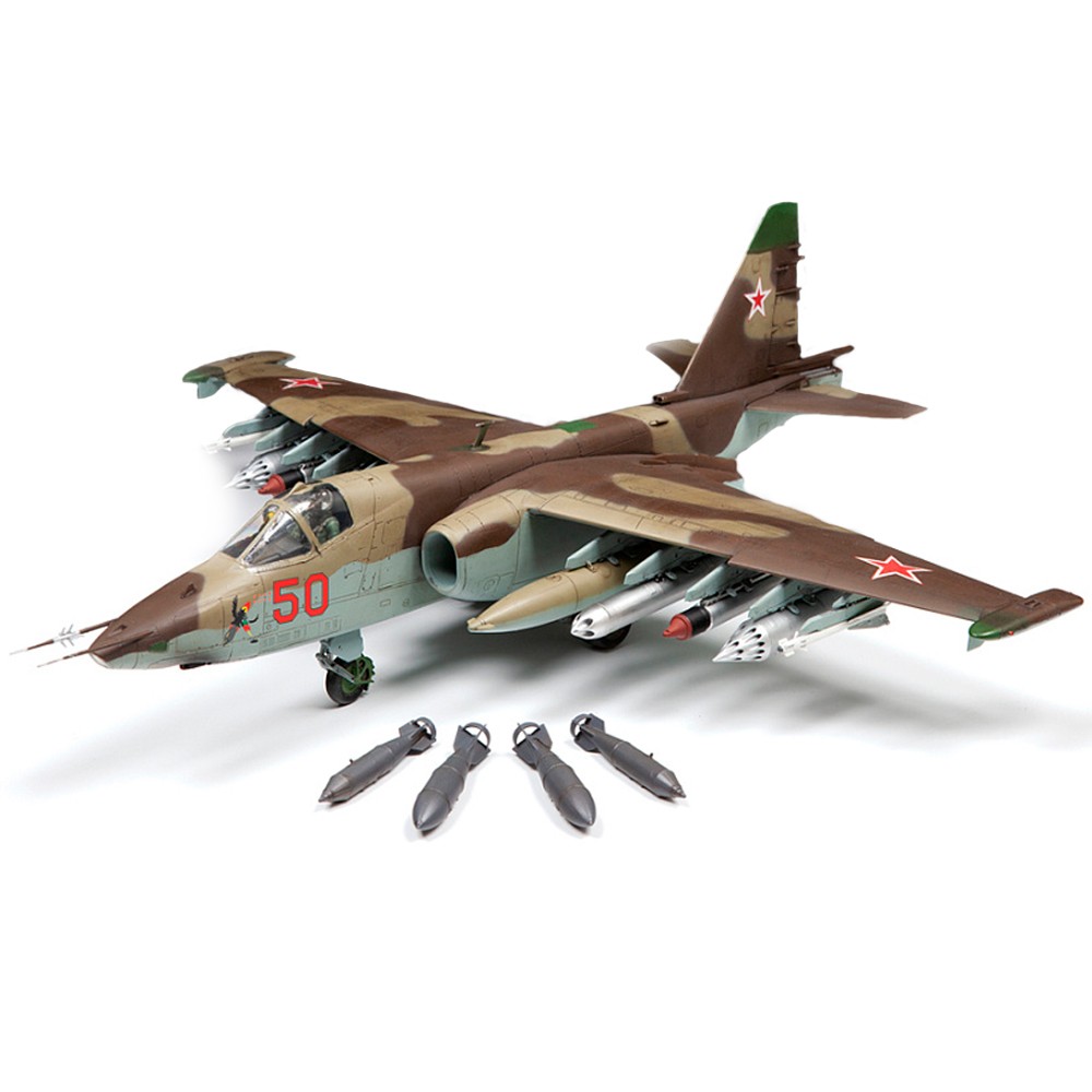 Сборная модель 4807 Советский штурмовик Су-25